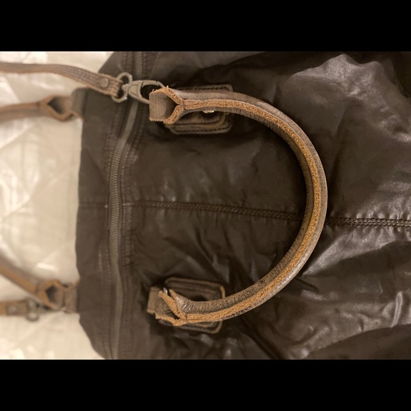 Guerilla Delux Convertible CrossBody Handbag Purse - Picture 5 of 10